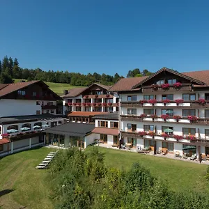 Hartungs Hoteldorf Hotel