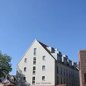 Отель Zur Promenade, Донаувёрт