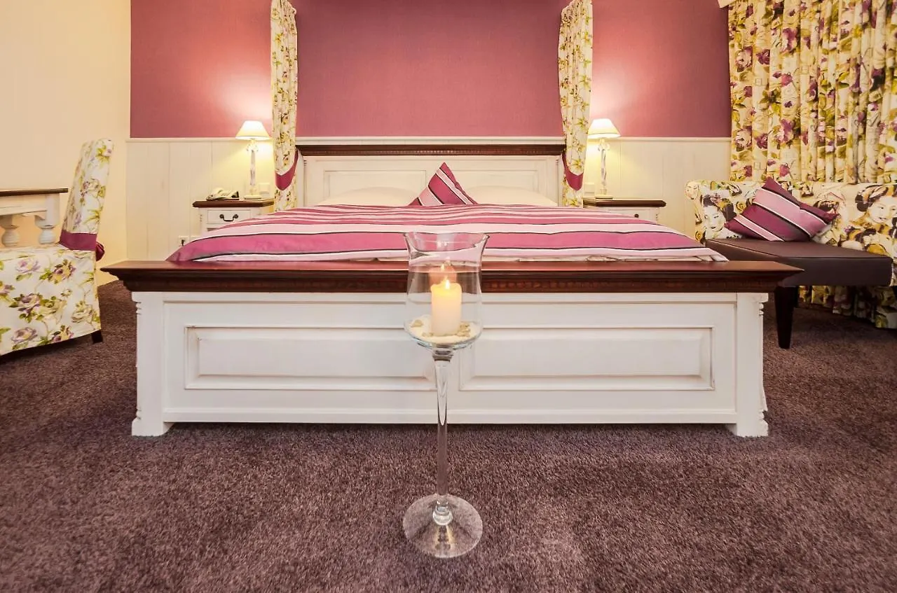 Hotel Am Hopfensee Fussen 4*,